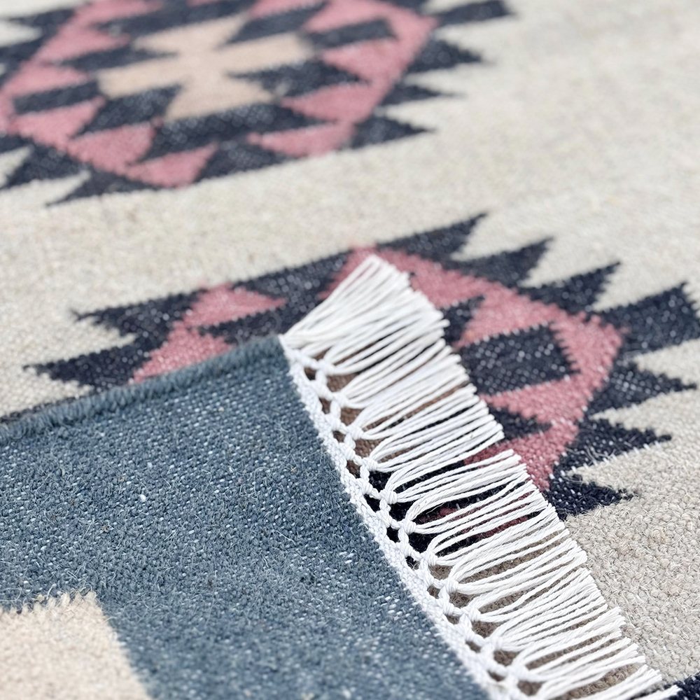 Handmade Vintage Multicolor Wool Dhurrie For Living Room